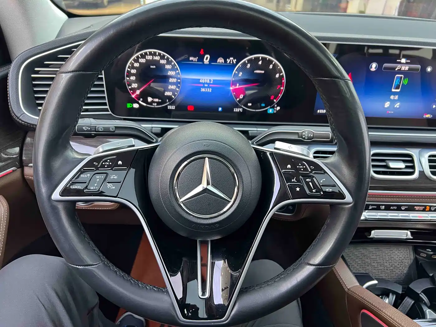 Mercedes-Benz GLE 2024 GLE 350 4MATIC Fashion фото 15