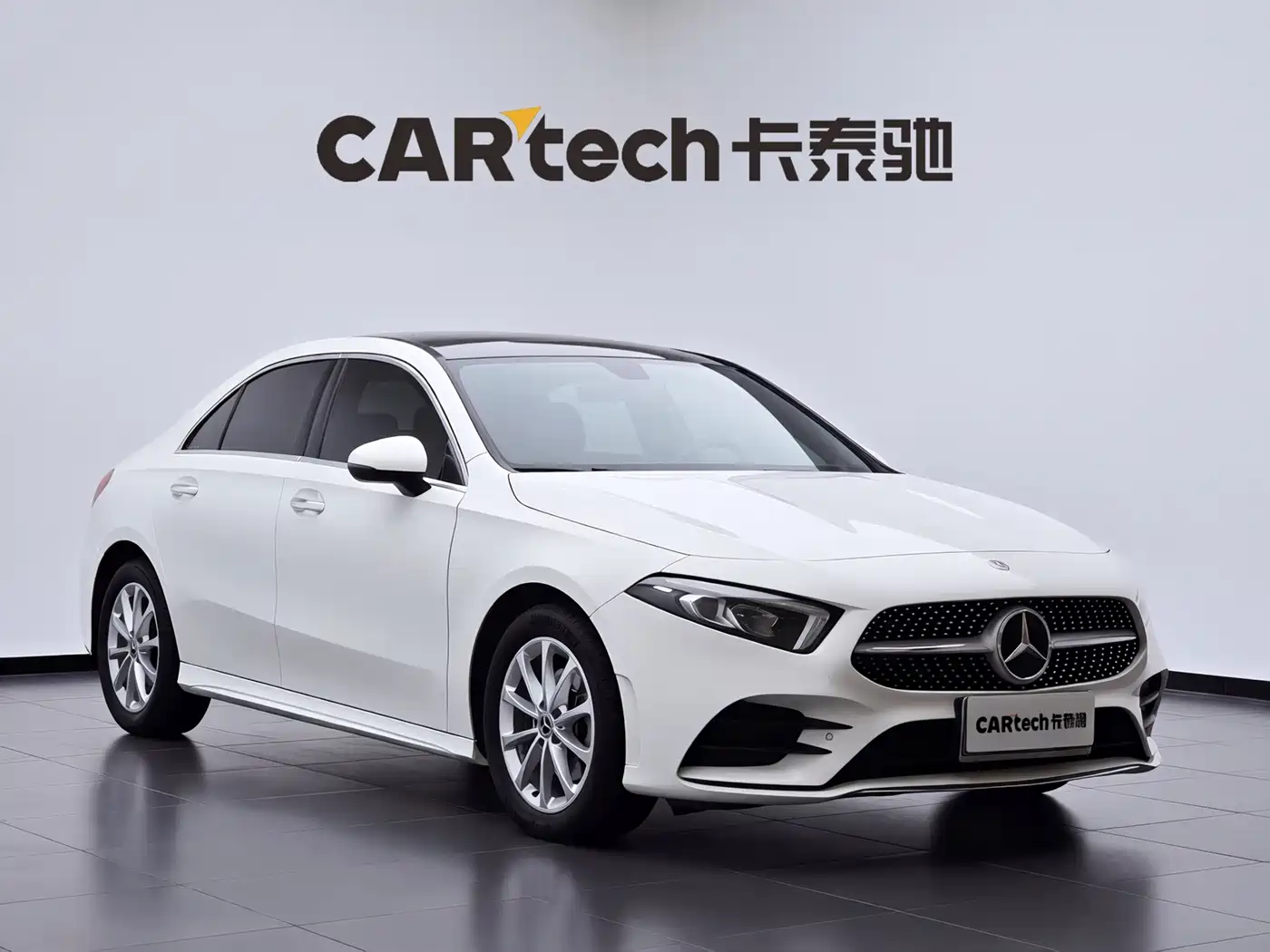 Mercedes-Benz A-Class 2019 A 200 L Sport Sedan фото 3