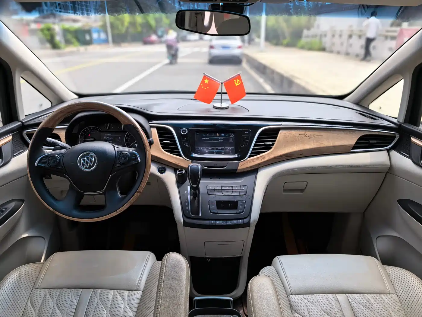 Buick GL8 2018 ES 28T Comfort Type China VI фото 6