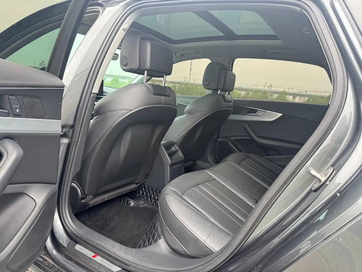 Audi A4L 2020 40 TFSI Fashion Dynamic Edition фото 6