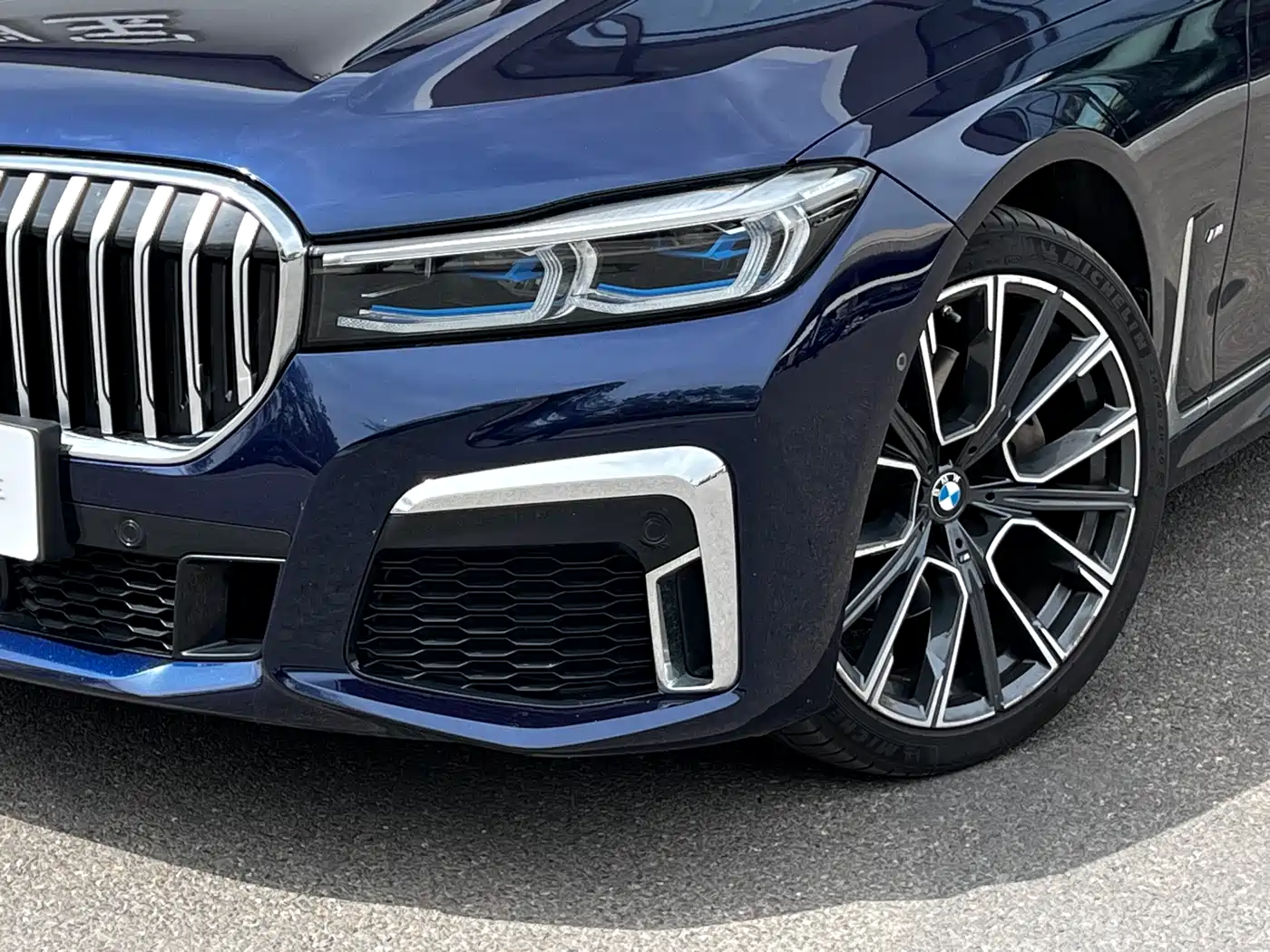 BMW 7 Series 2021 Model 740Li xDrive Executive M Sport Package фото 12