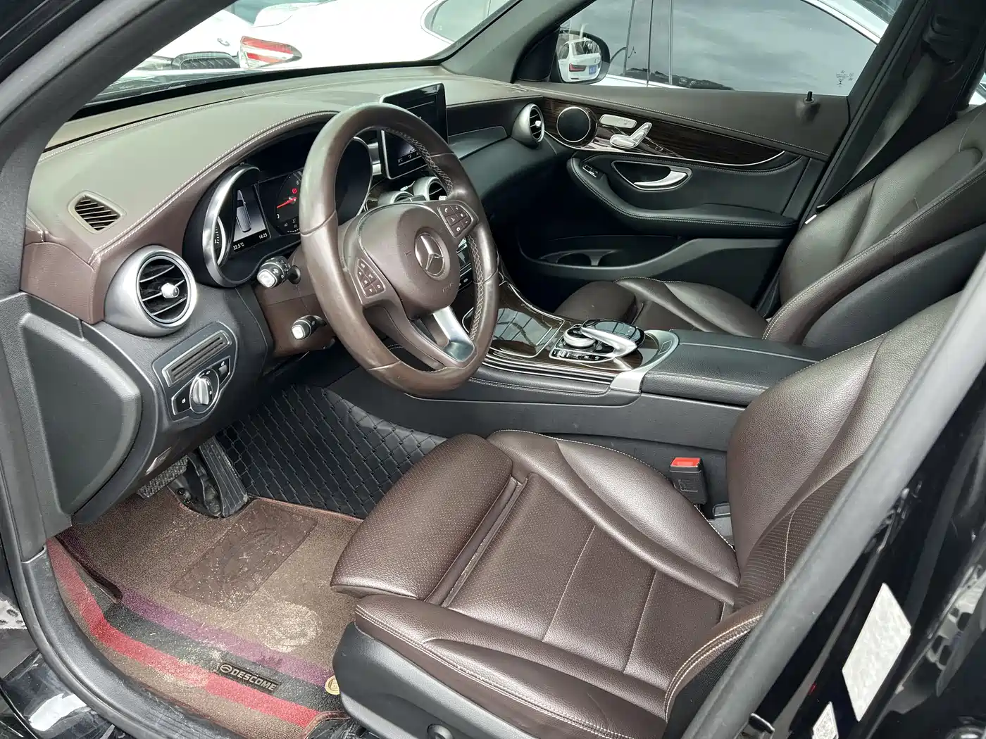 Mercedes-Benz GLC 2019 GLC 260 4MATIC Dynamic фото 4
