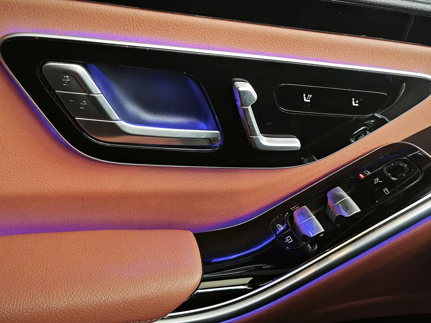 Mercedes-Benz S-Class 2023 Model S 400 L Business Edition фото 17