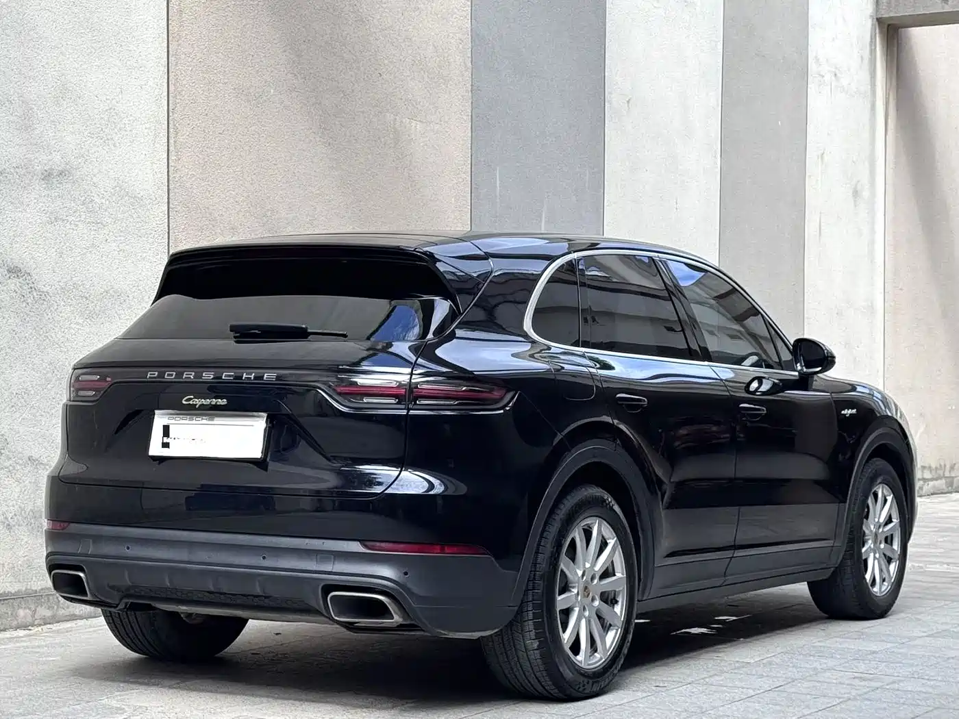 Porsche Cayenne New Energy 2019 Cayenne E-Hybrid 2.0T фото 11