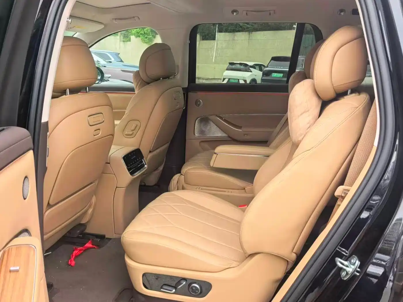 Aito AITO M8 2025 2025 Extended Range Ultra 53.4kWh 6-Seater
