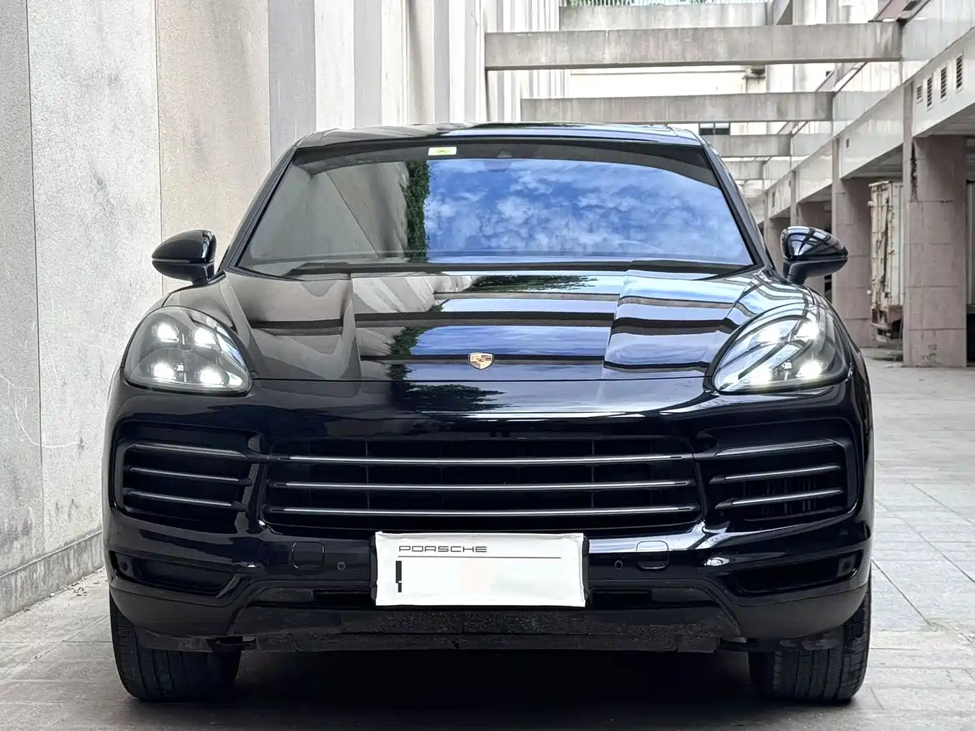 Porsche Cayenne New Energy 2019 Cayenne E-Hybrid 2.0T фото 8