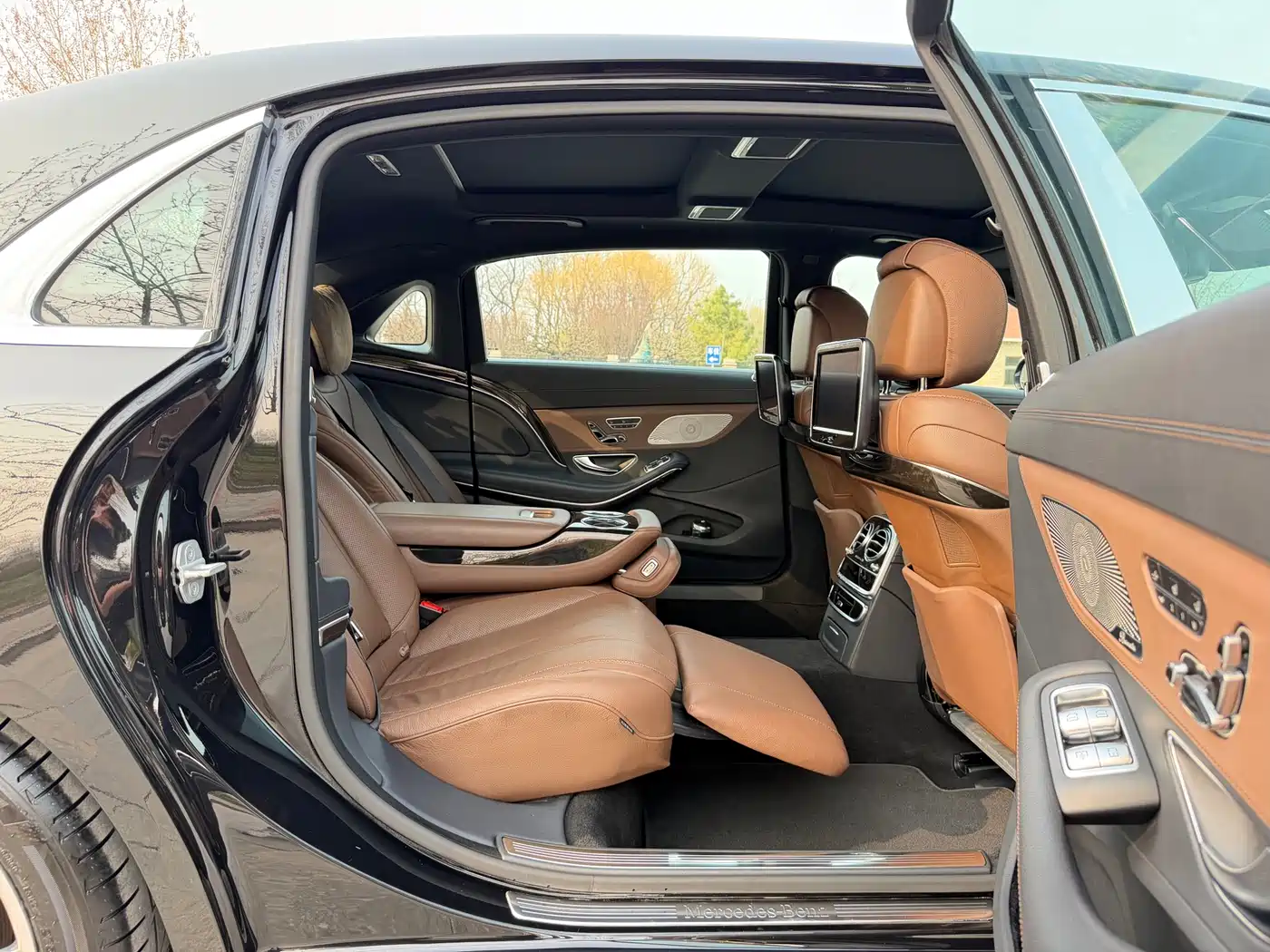 Mercedes-Benz Maybach S-Class 2015 S 400 4MATIC фото 17