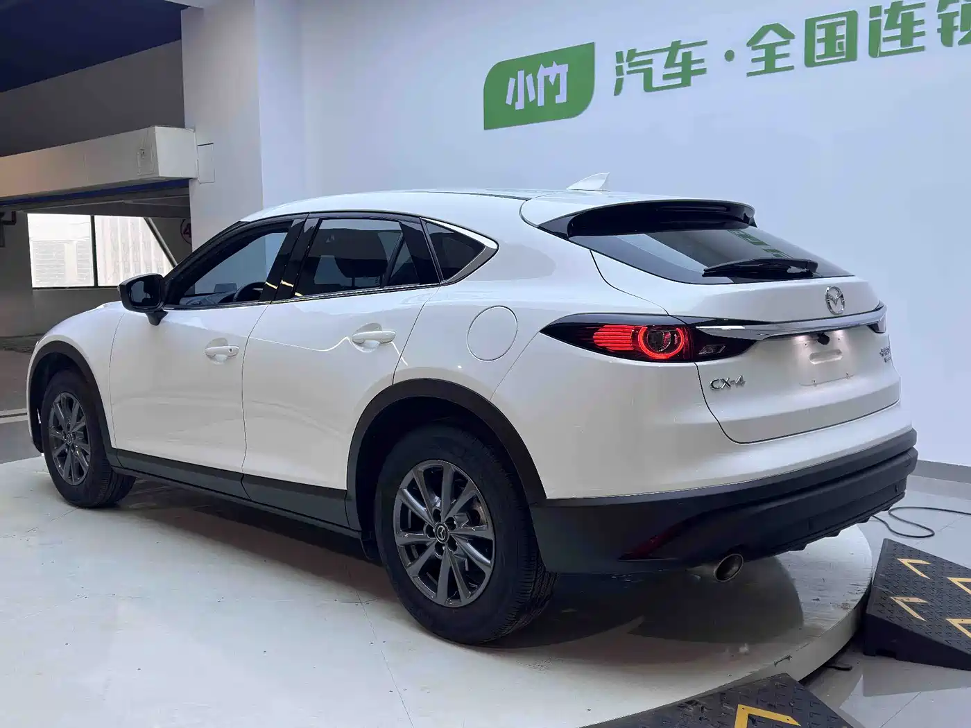 MAZDA CX-4