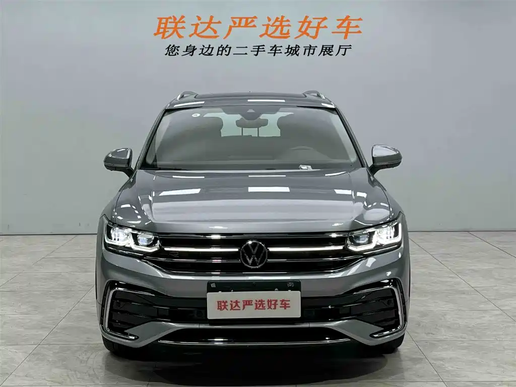 Volkswagen Tiguan L 2022 380TSI Automatic 4WD R-Line Flagship 7-Seater фото 23