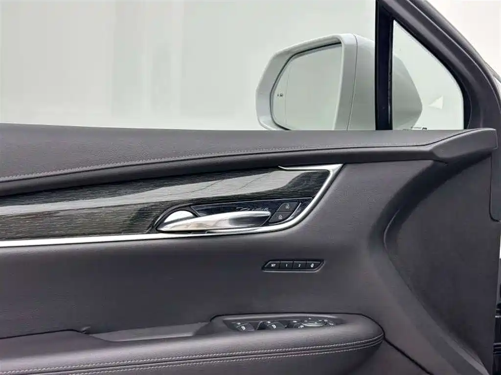 Cadillac XT5 2020 28T Luxury Model фото 13