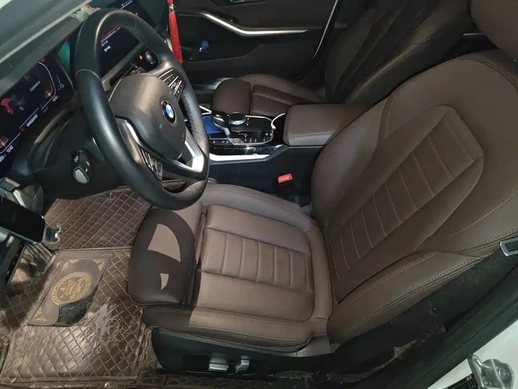 BMW 3-SERIES