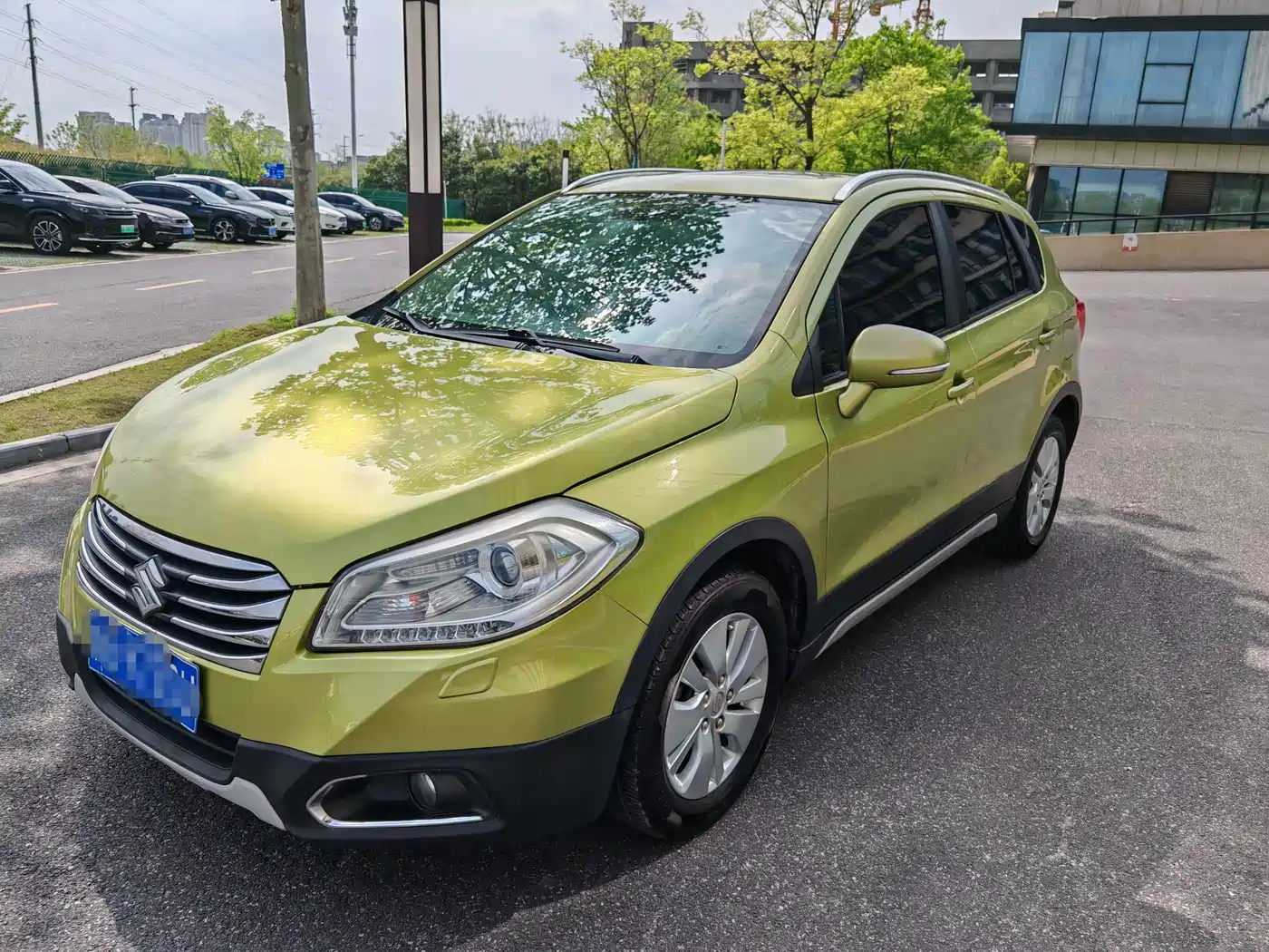 Suzuki SX4 S-Cross 2014 2014 1.6L CVT 2WD Elite