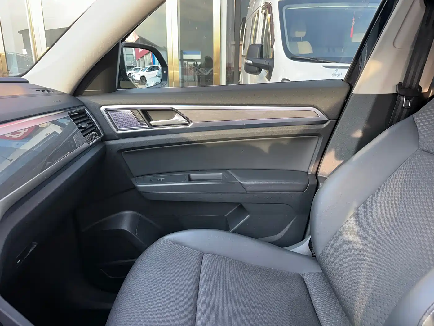 Volkswagen Teramont 2019 380TSI 4WD Comfort China VI фото 11