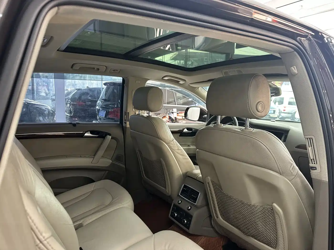 Audi Q7 2012 3.0 TDI Leading Edition фото 29