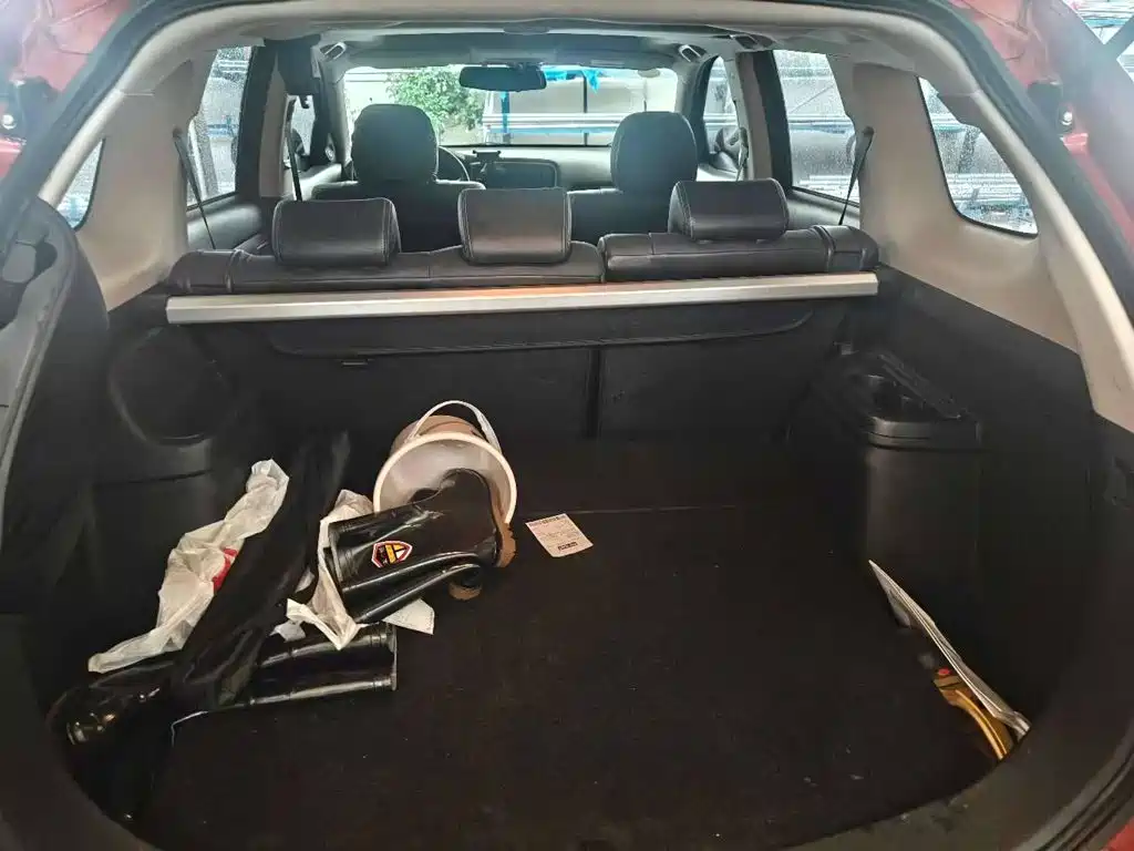 Photo 4 - Mitsubishi Outlander