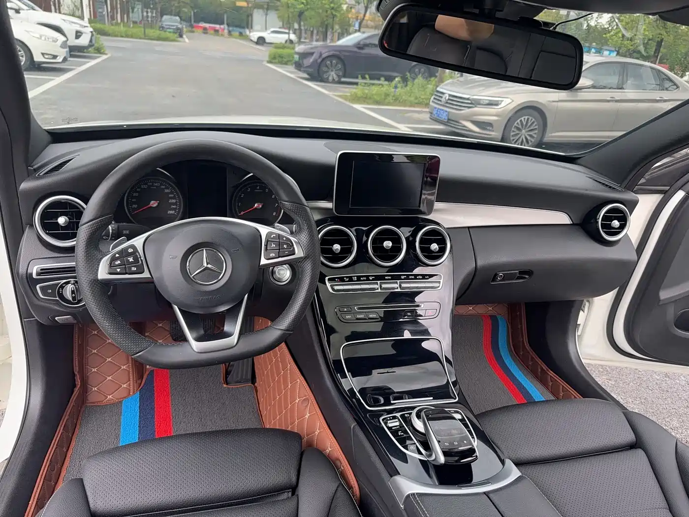 Mercedes-Benz A-Class 2024 Facelift A 200 L Fashion фото 7