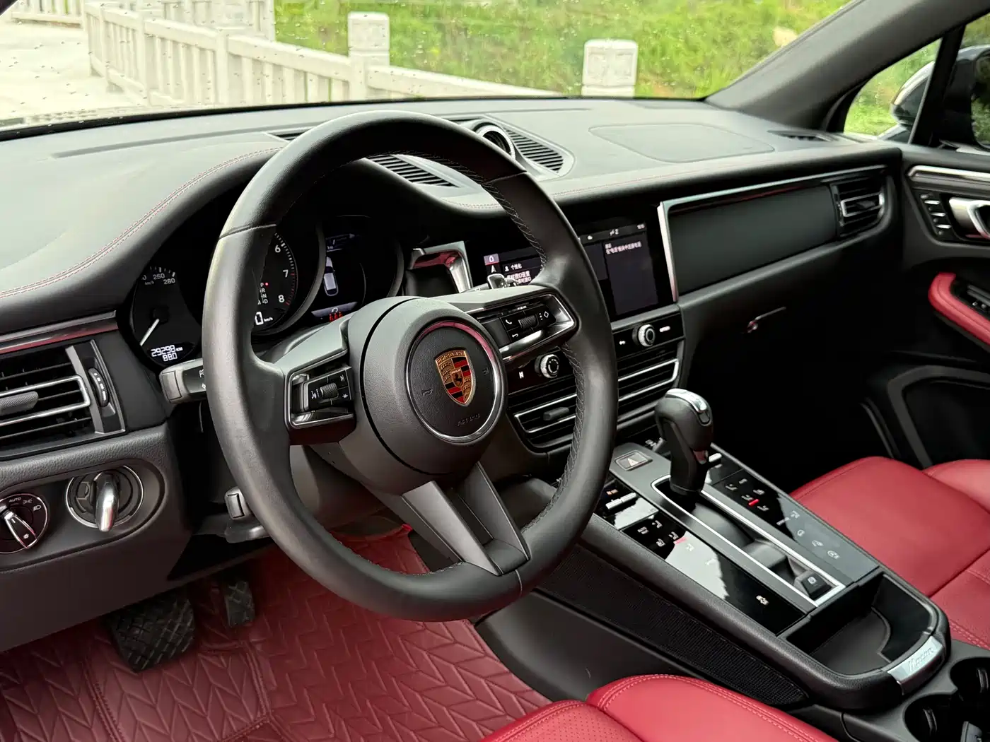 Porsche Macan 2022 Macan 2.0T фото 10