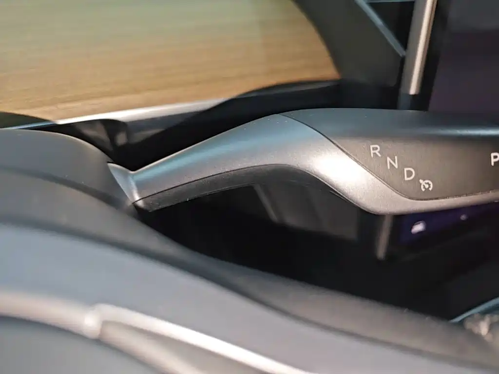 Фото 14 - Tesla Model Y