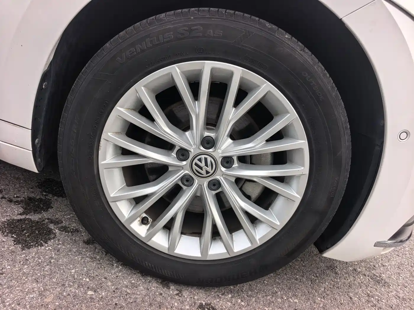 Volkswagen FAW-Volkswagen CC 2019 330TSI Charm Edition China VI фото 14