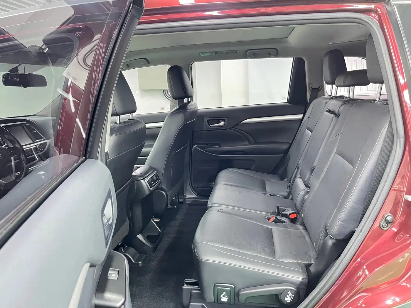 Toyota Highlander 2015 2.0T AWD Luxury Edition 7-seater фото 9