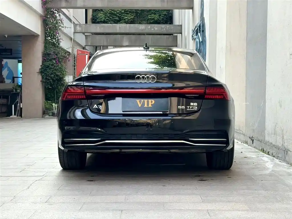 Audi A7L 2022 45 TFSI quattro S-line Paladin фото 7
