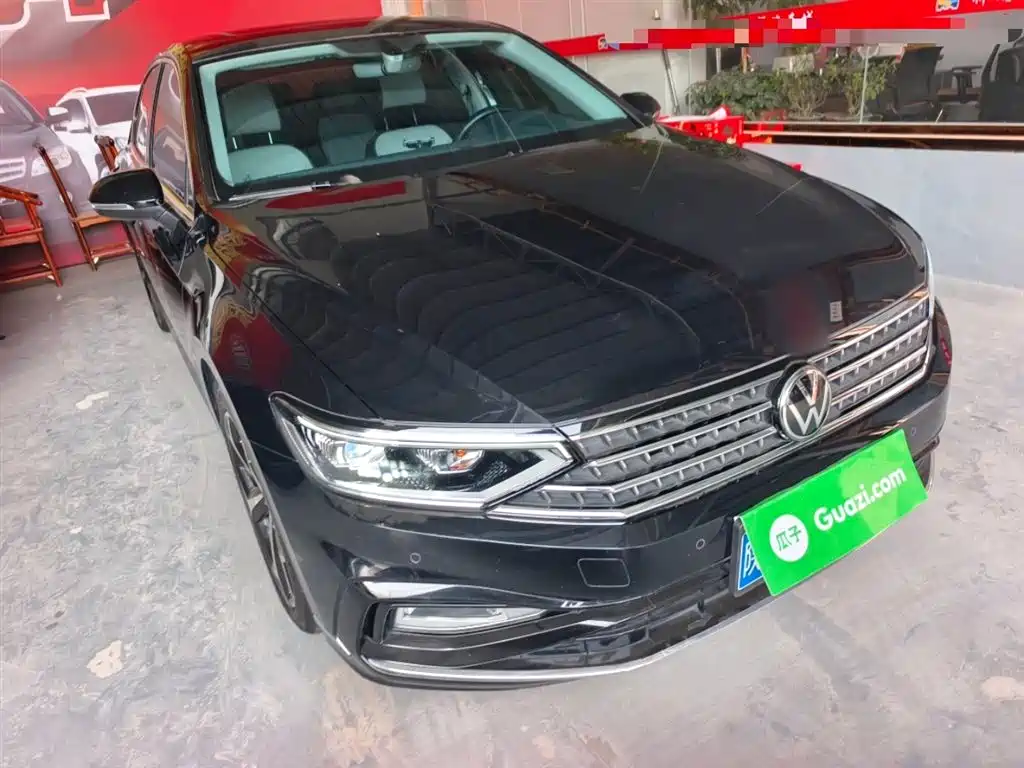 Volkswagen Magotan 2023 2 Million Units Anniversary Edition 330TSI DSG Leading Type фото 22