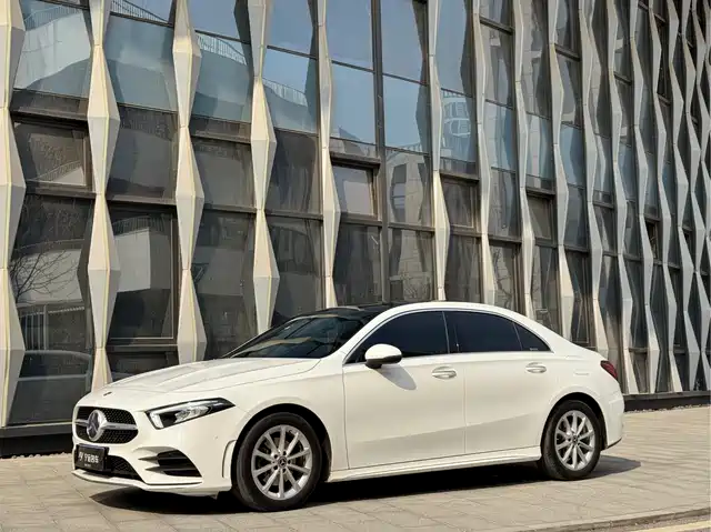 MERCEDES-BENZ A CLASS