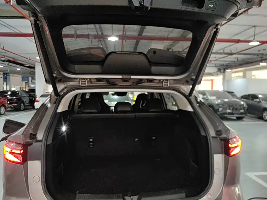 Roewe RX5 New Energy 2023 2023 eRX5 Super Hybrid Premium Edition