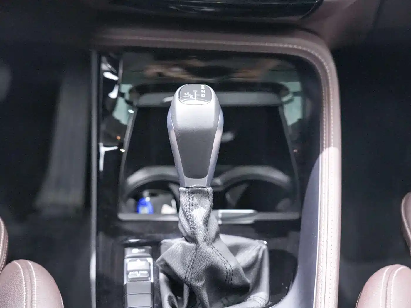 BMW X1 2019 sDrive18Li Premium Model фото 16