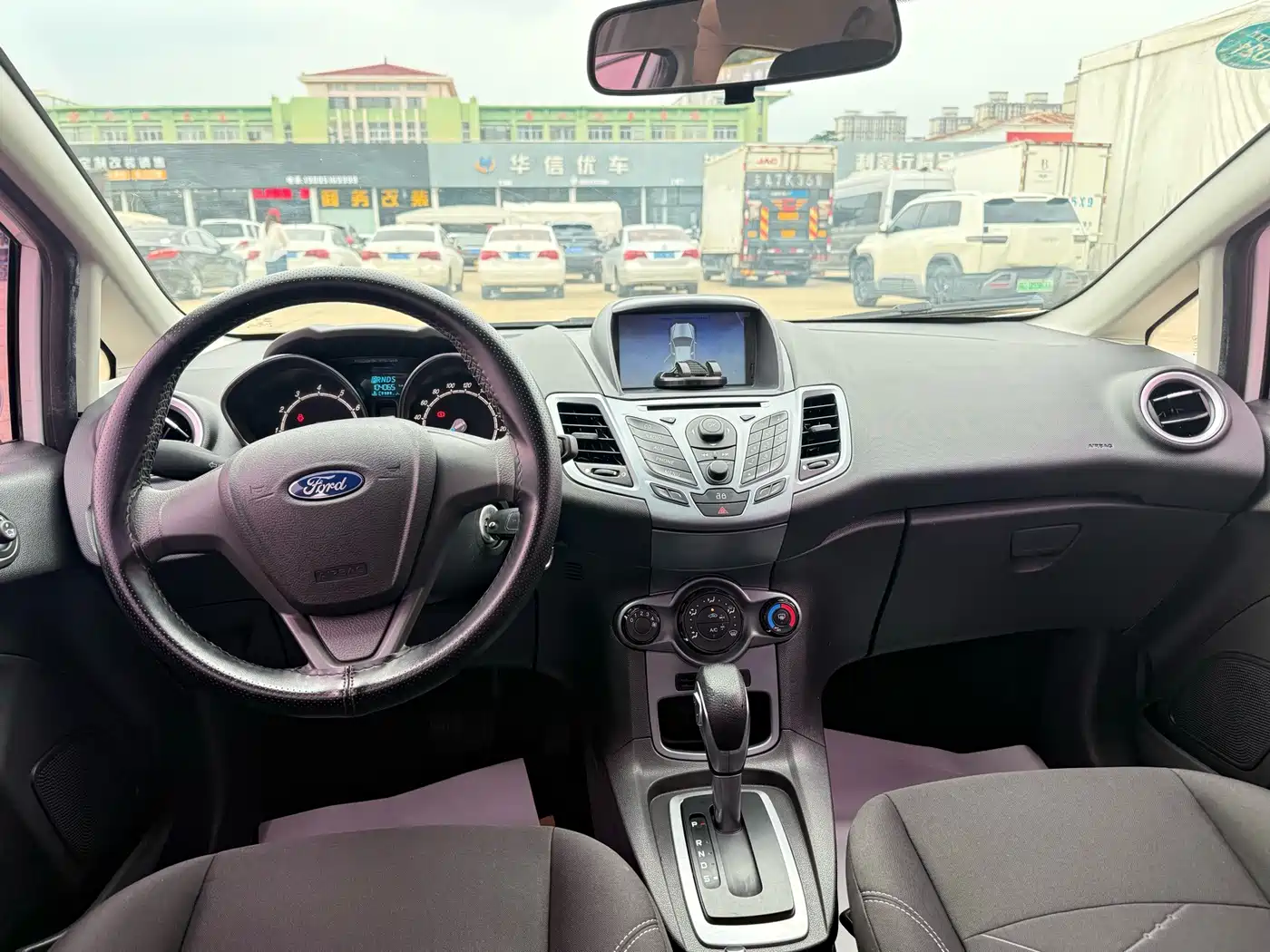 Ford Fiesta 2015 2013 Hatchback 1.5L Automatic Fashion
