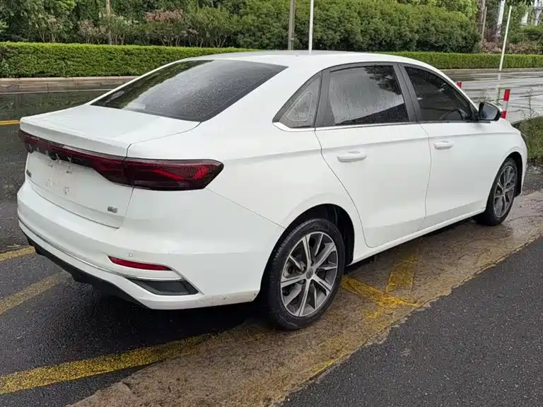 GEELY AUTOMOBILE EMGRAND