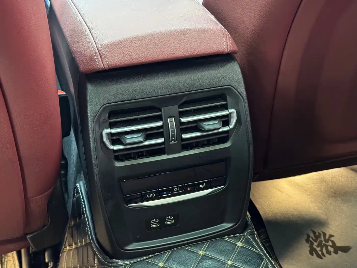 BMW 3 Series 2023 320Li M Sport Package фото 18