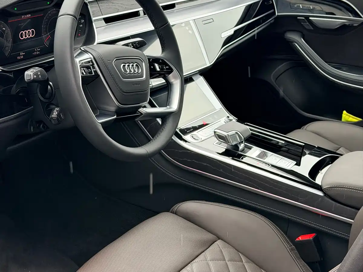 Audi A8 2025 A8L 50 TFSI quattro Exclusive Selection фото 3