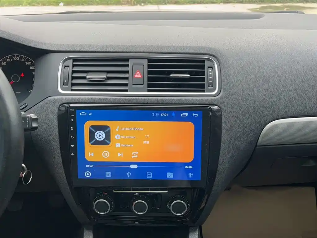 Volkswagen Sagitar 2014 1.6L Manual Comfort фото 20