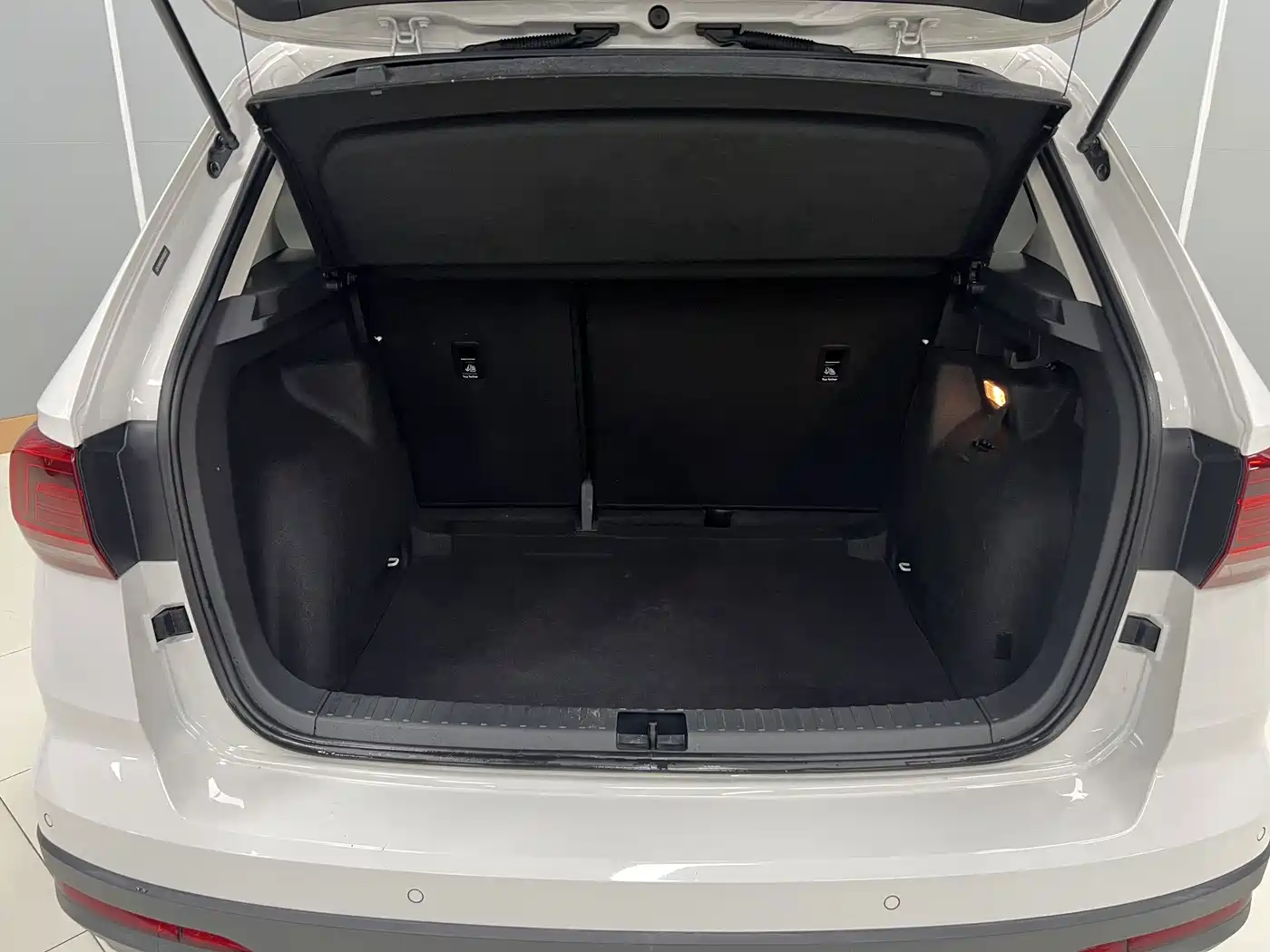 Volkswagen Tharu, миниатюра 18