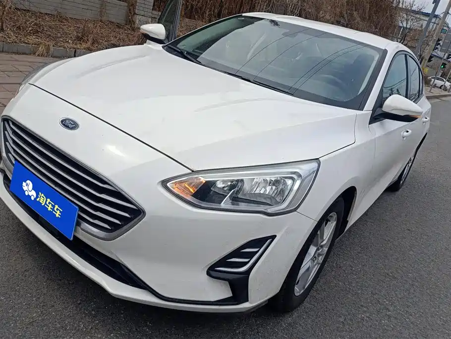 FORD FOX 2019