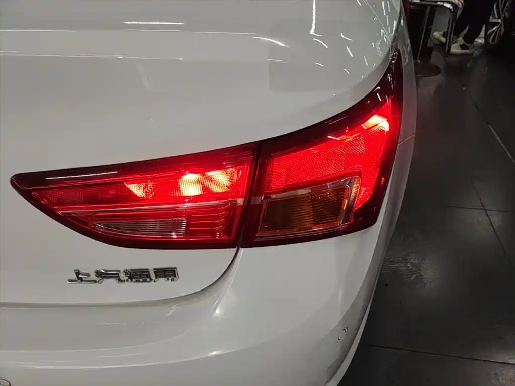 Buick Verano 2018 Sedan 15S Automatic Progressive фото 8