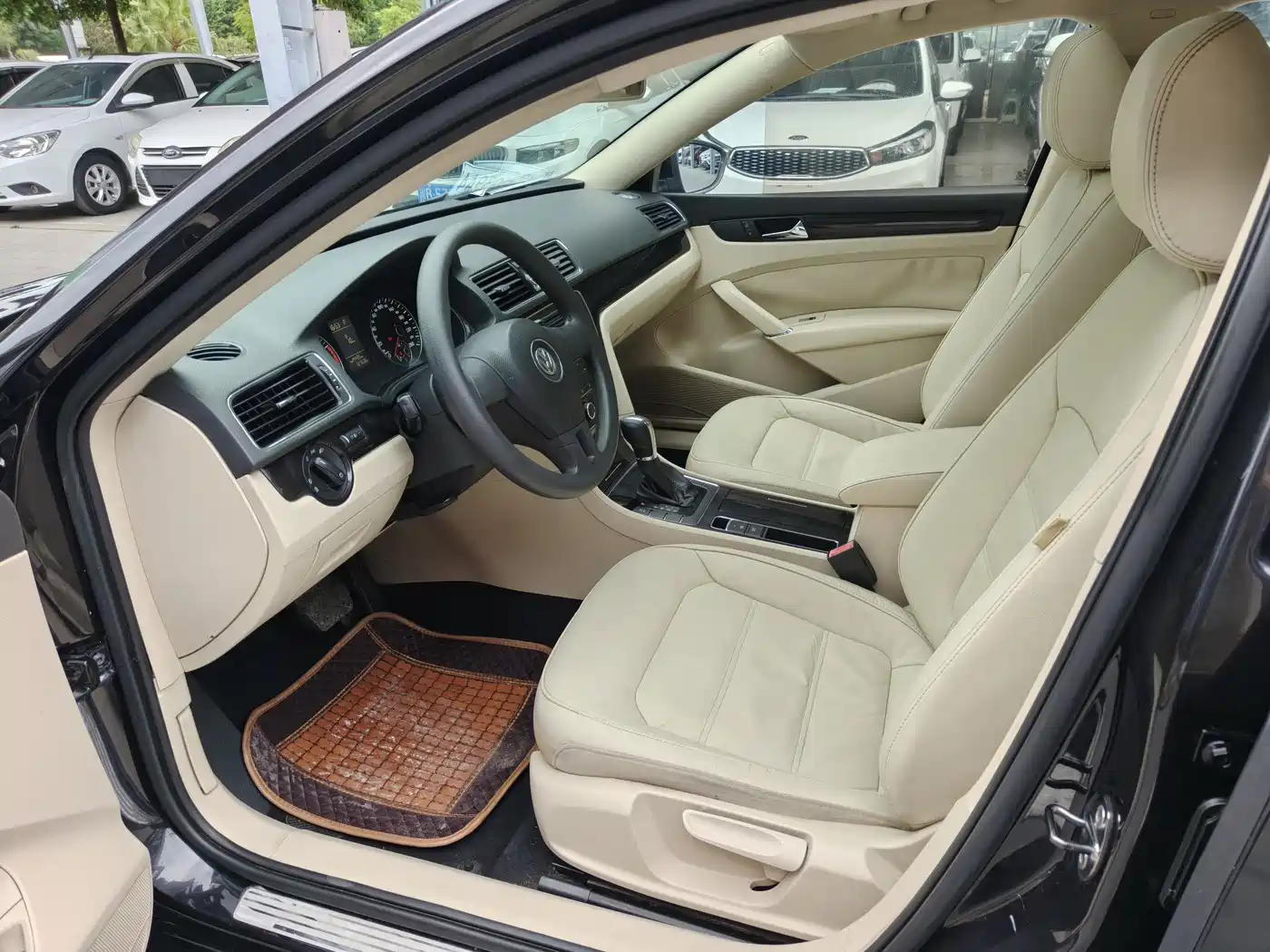 Volkswagen Passat 2013 1.8TSI DSG Zunrong фото 7
