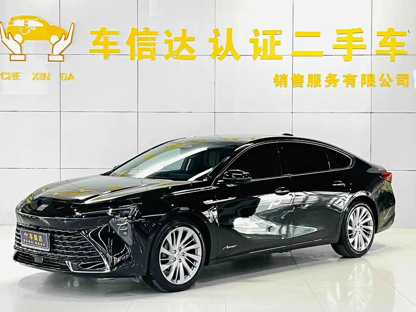 Buick LaCrosse 2025 2025 Platinum Avenir Edition