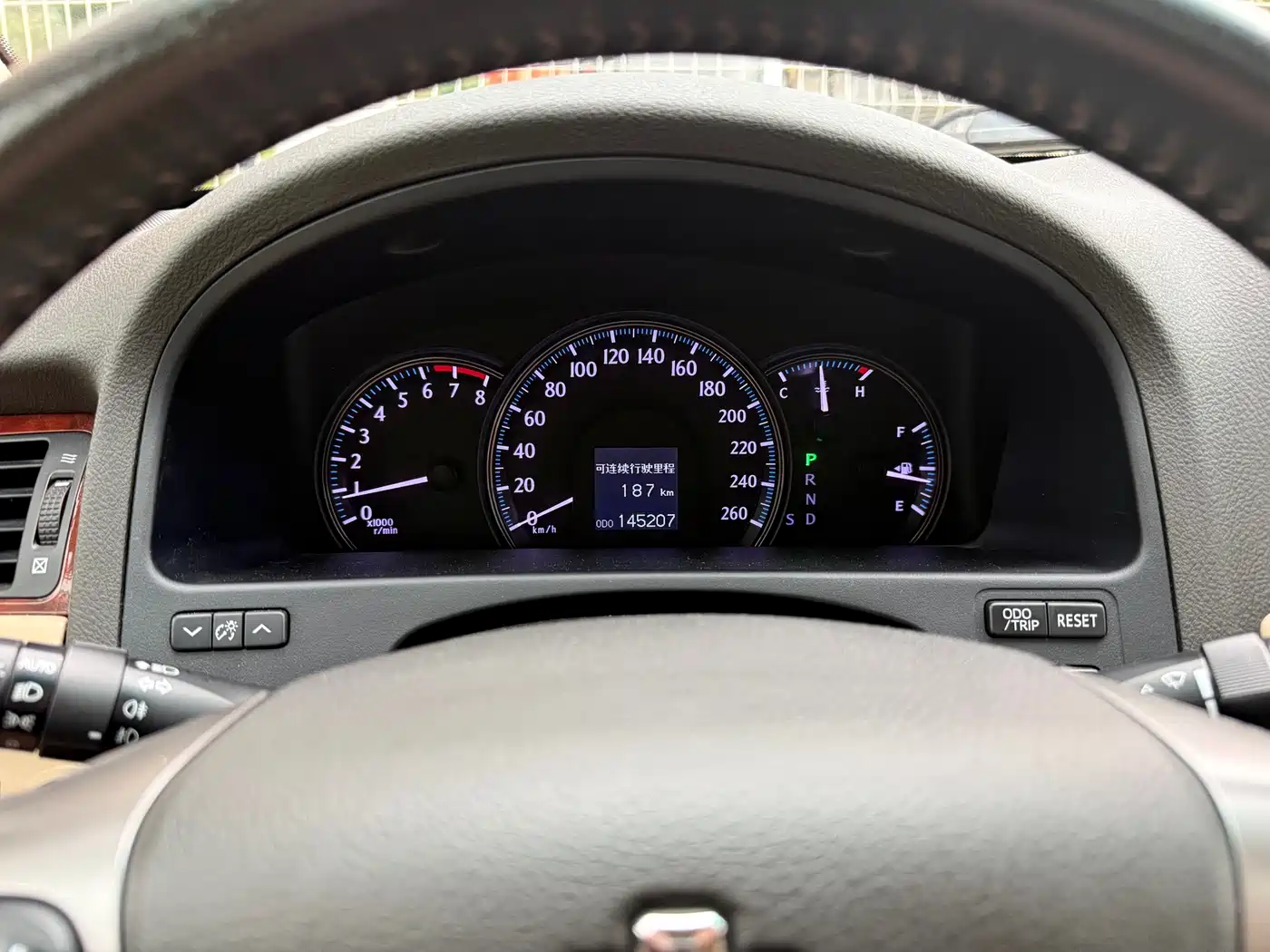 Toyota Crown 2012 2.5L Royal Leather Edition фото 13