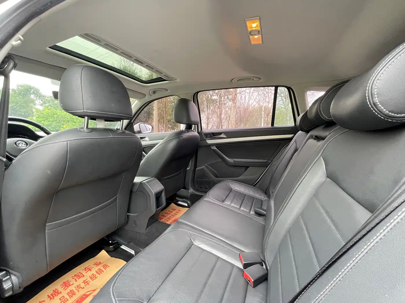 Volkswagen Lavida Tour 2017 1.6L Automatic Comfort Edition фото 9
