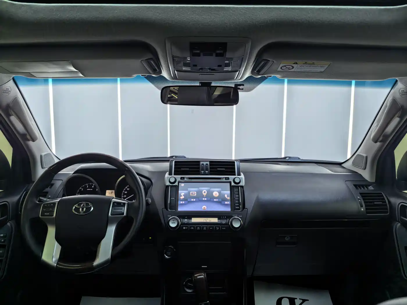 Toyota Prado 2015 2.7L Automatic Standard фото 5