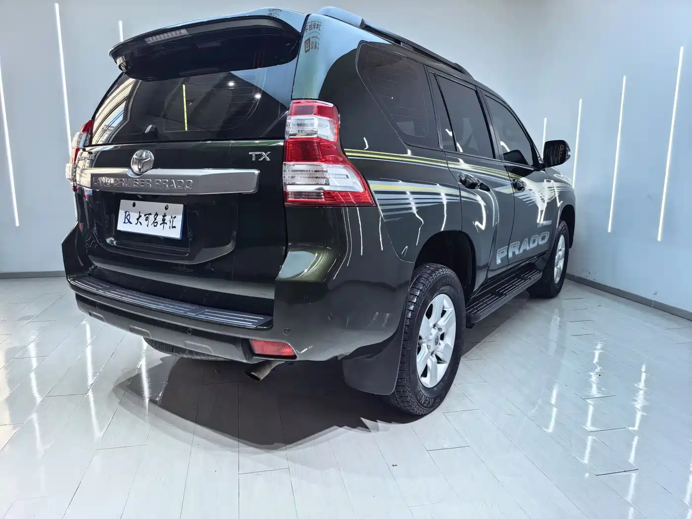 Toyota Prado 2015 2.7L Automatic Standard фото 7