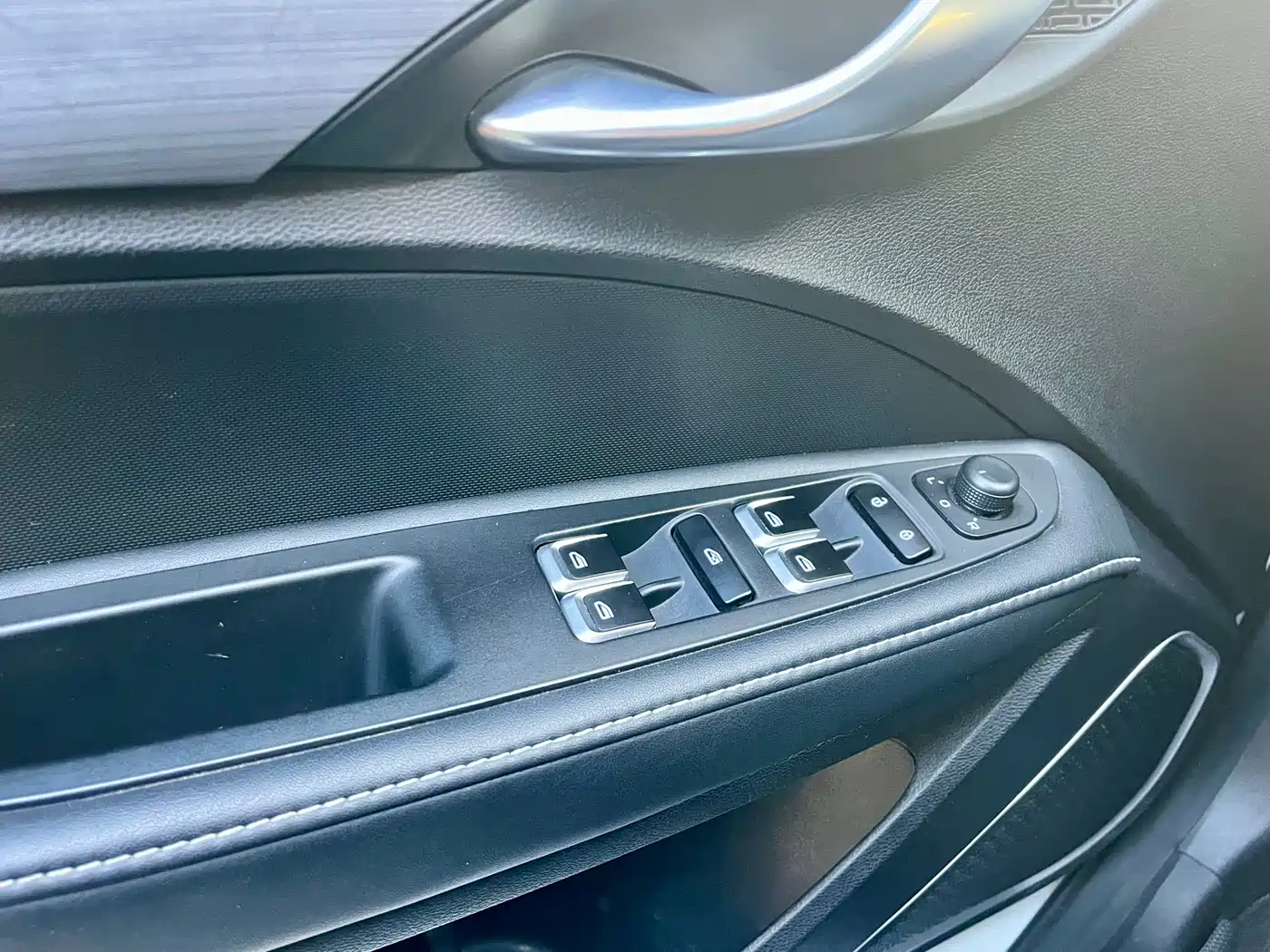 GEELY AUTOMOBILE EMGRAND