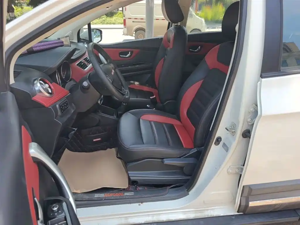 Haval H1 2015 1.5L Manual Luxury фото 15