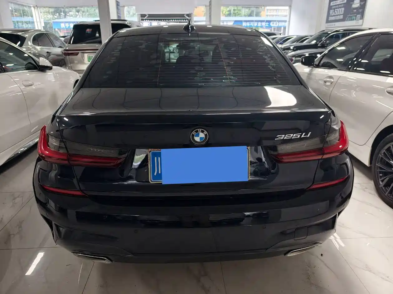 BMW 3-SERIES