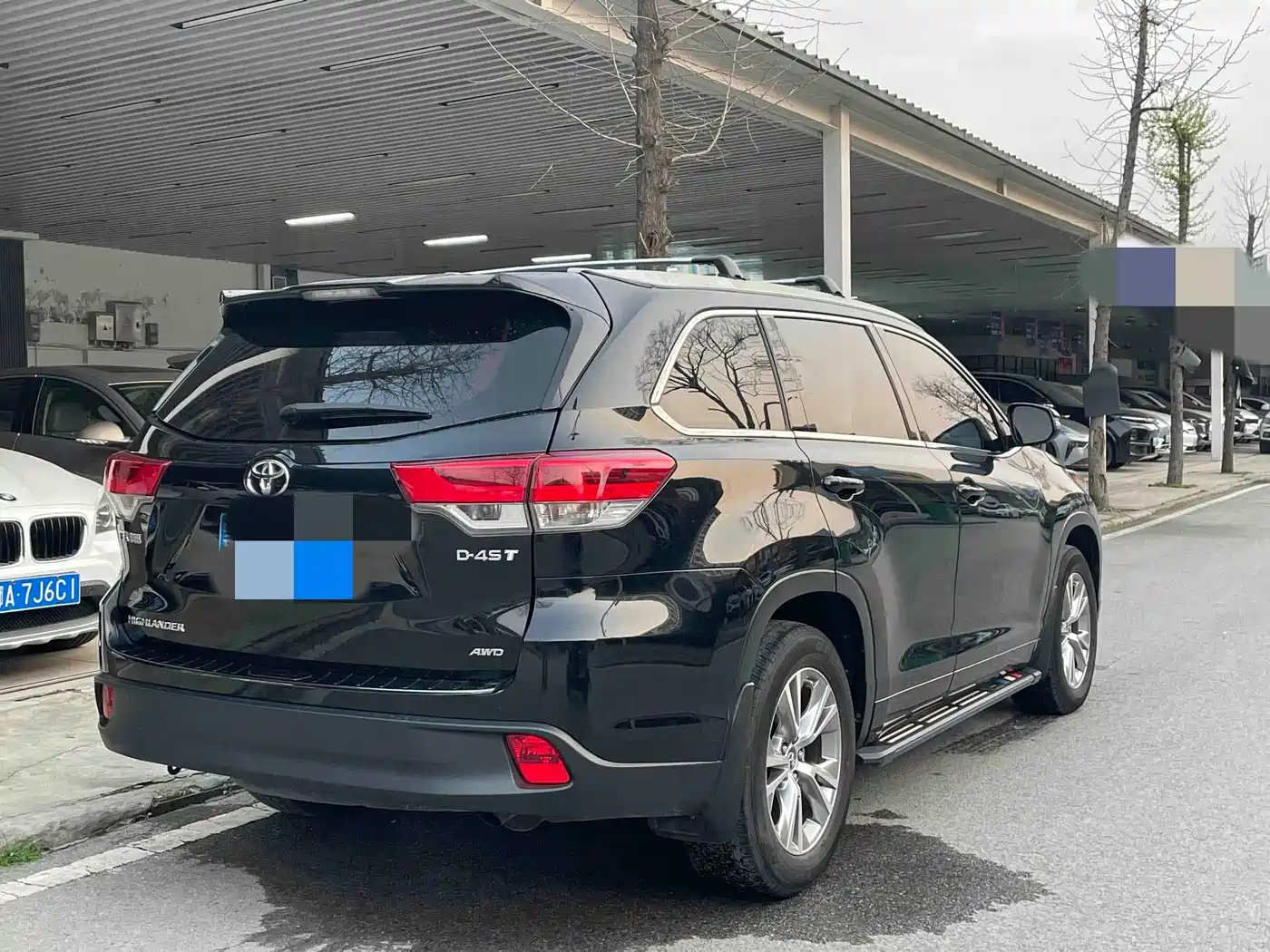 TOYOTA HIGHLANDER
