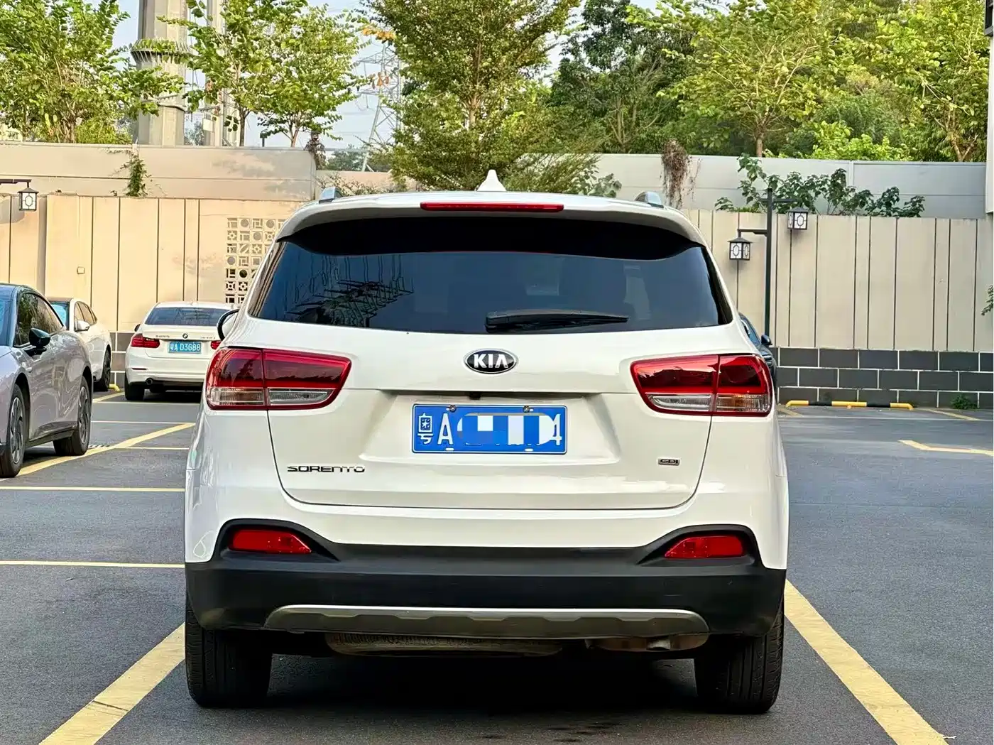 Kia Sorento 2015 2015 Sorento L 2.4L Gasoline 4WD Elite 7-seater China IV