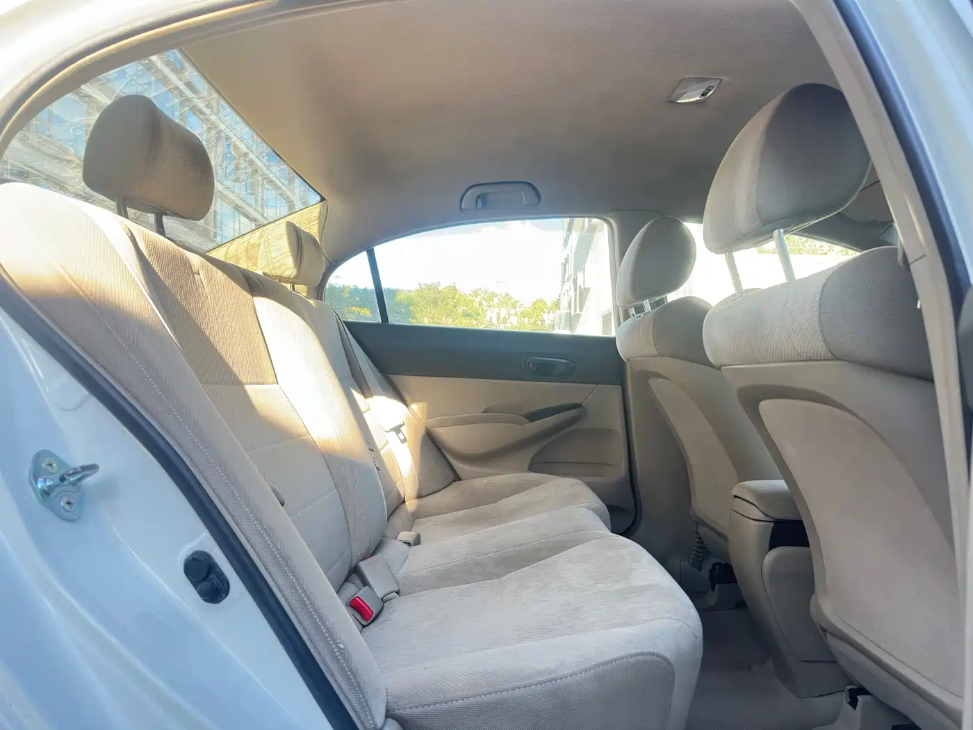 CIIMO CIIMO 2013 2012 1.8L Automatic