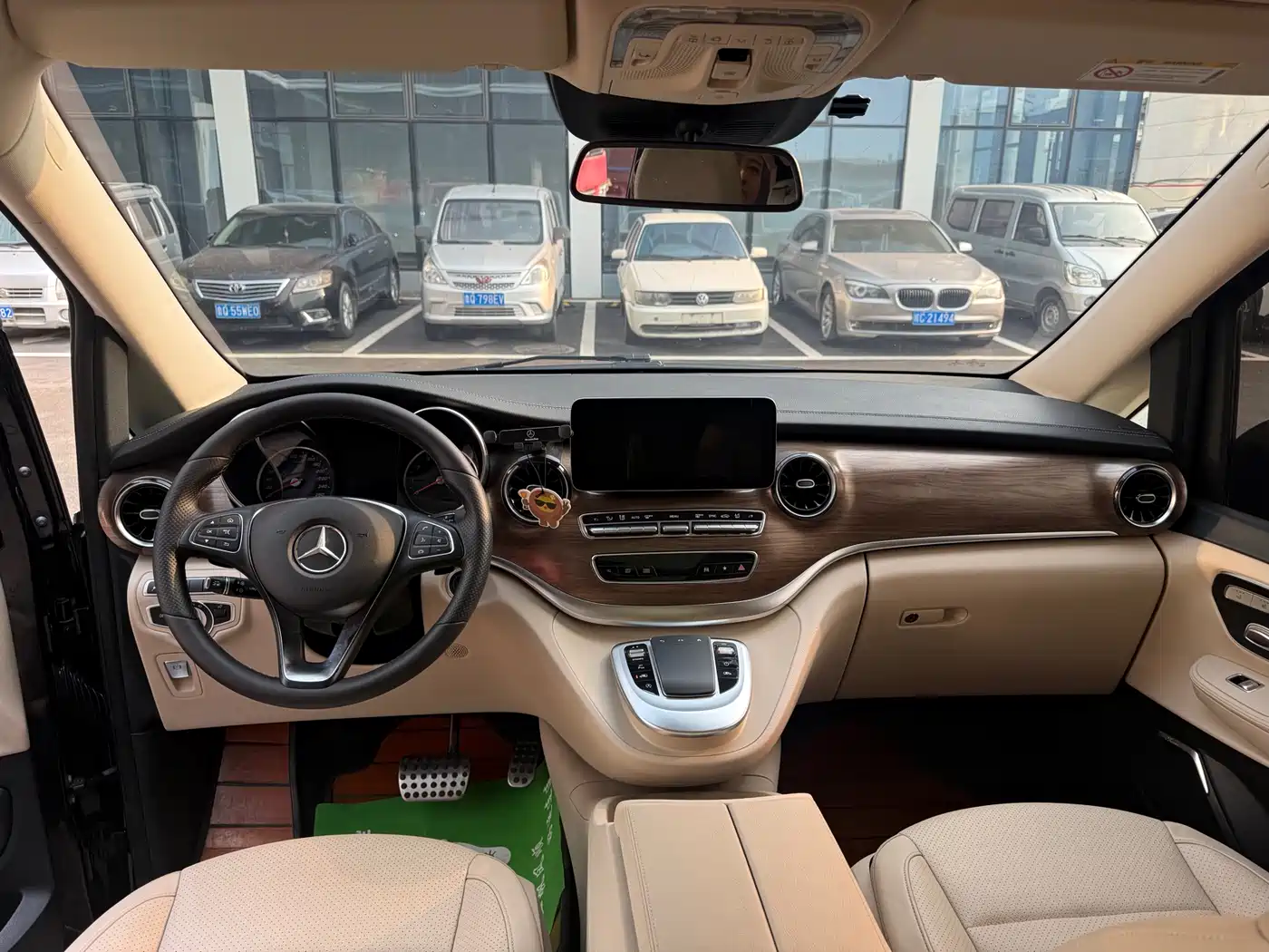 Mercedes-Benz V-Class 2020 V 260 Luxury Edition фото 6